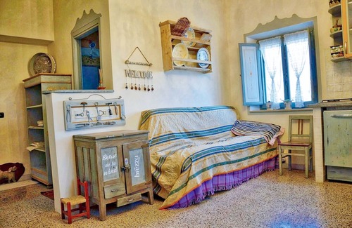 Stroncone Apartment | Homerez - Apartment in Coppe, mountain view