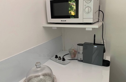 L'Autre-Bord Apartment | Homerez - Apt. in Le Moule, pool view