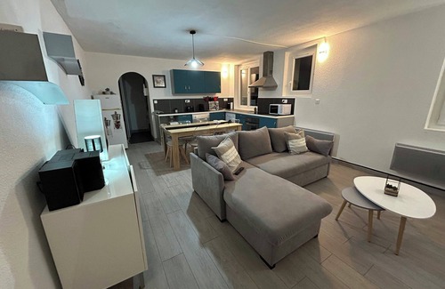 Luzenac Apartment | Homerez - Apt. Luzenac with Parking