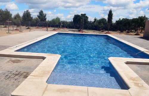 Villarrobledo Apartment | Homerez - Apt. Villarrobledo, pool