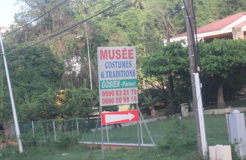 Perinet Apartment | Homerez - Apt with Mountain View Le Gosier