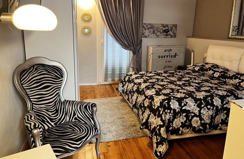Piazza Apartment | Homerez - Beautiful apartement for 2 ppl. with balcony at Mondovì Piazza (CN)