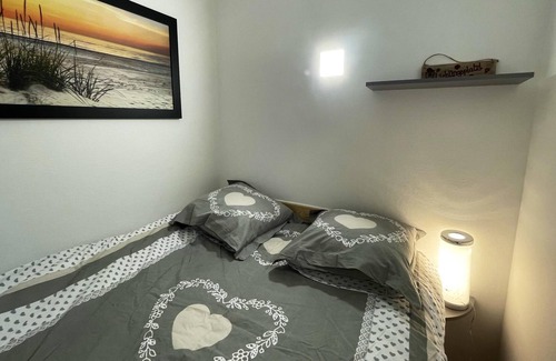 Klingenthal Apartment | Homerez - Beautiful studio for 4 ppl. with shared pool and terrace at Bœrsch
