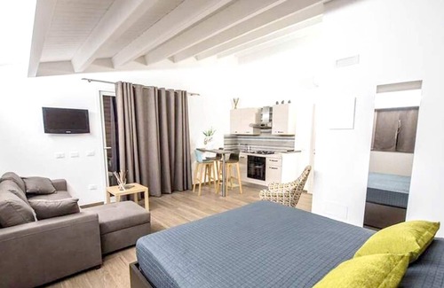 Comiso Apartment | Homerez - Beautiful studio 16 km away from the beach for 4 ppl. at Comiso