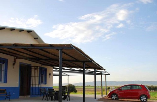 Daimiel Villa | Homerez - Big villa for 10 ppl. with swimming-pool and jacuzzi