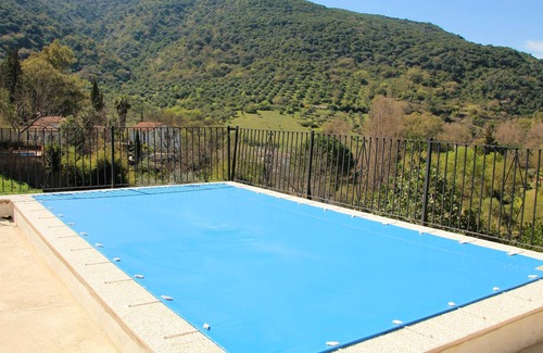 Benamahoma Villa | Homerez - Big villa for 10 ppl. with swimming-pool and terrace at Benamahoma