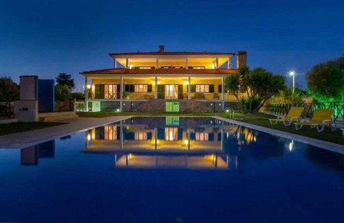 Vilar da Mo Villa | Homerez - Charming Villa in Vilar da Mó