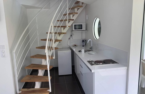 L'Autre-Bord Apartment | Homerez - Charming Apartment Le Moule 60m² + Pool