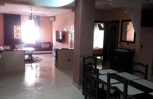Oujda Apartment | Homerez - Charming Apartment in Oujda with Terrace and Balcony