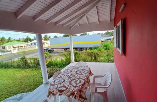 Port-Louis House | Homerez - Charming house in Port-Louis with garden