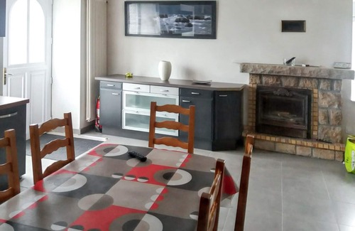Le Mene House | Homerez - Charming House in Le Mené, piano and garden