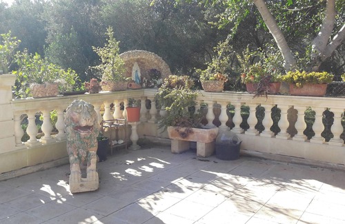 Siggiewi House | Homerez - Charming House in Siġġiewi with Jacuzzi