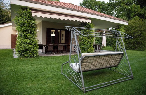 Alvignano Villa | Homerez - Charming villa in Alvignano with private pool