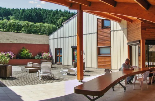 Fayet Apartment | Homerez - Cosy apartment in Fayet with view, 55m²