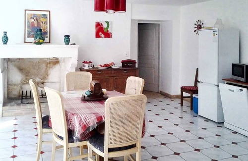 La Courade House | Homerez - Cosy house in the heart of Fleurac with large garden