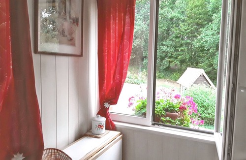 Les Authieux-Papion Apartment | Homerez - Countryside apt., Les Authieux Papion