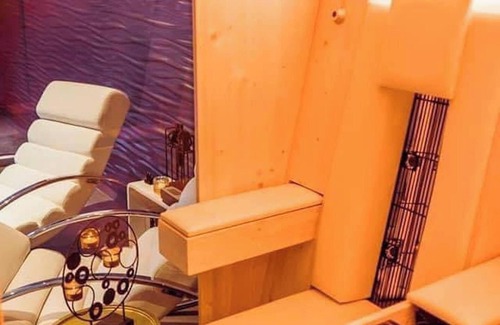 Tournai House | Homerez - Cozy House with Garden and Jacuzzi in Tournai