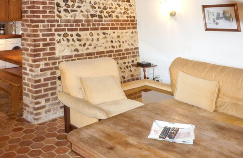 Touffreville-sur-Eu House | Homerez - House in Touffreville-sur-Eu