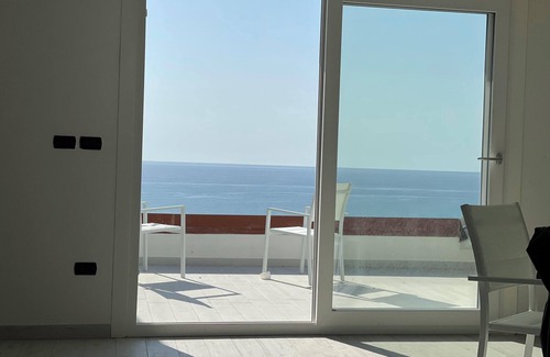 Brancaleone Marina House | Homerez - House Brancaleone Marina