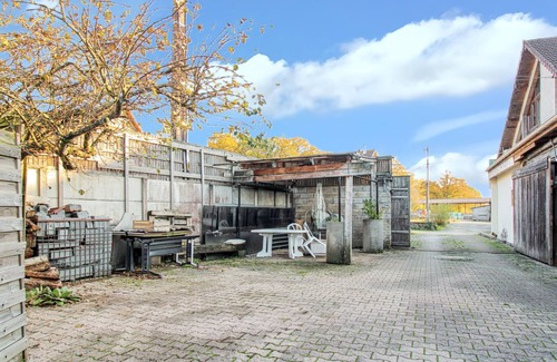 Echenans House | Homerez - House Échenans with garden