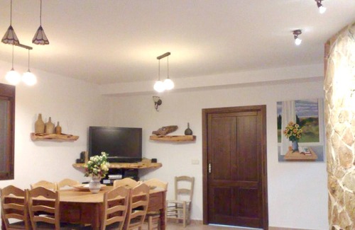 Rute House | Homerez - House for 10 ppl. with swimming-pool, terrace and balcony at Zambra