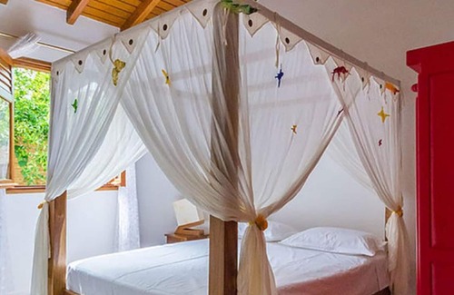 Anse-Bertrand House | Homerez - House for 2 ppl. with shared pool, jacuzzi and garden at Anse-Bertrand