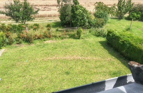 Itteville House | Homerez - House with garden in Itteville and garden views