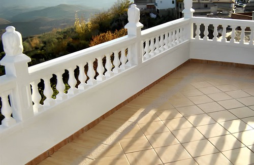 Yegen House | Homerez - Idyllic House in Yegen with Mountain View