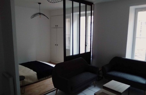 Rodez Apartment | Homerez - Modern Apartment in Rodez of 46 m² with Balcony