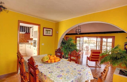 Nazaret Villa | Homerez - Modern Villa in Nazaret with Private Pool