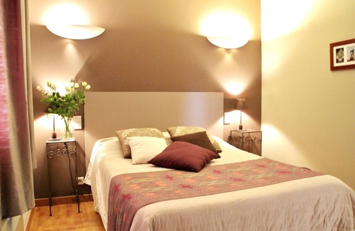 Monlaur-Bernet House | Homerez - Nice house for 4 ppl. with terrace at Monlaur-Bernet