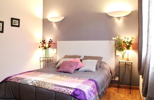 Monlaur-Bernet House | Homerez - Nice house for 4 ppl. with terrace at Monlaur-Bernet