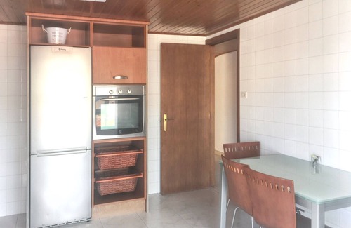 Laxe Apartment | Homerez - Spacious Apartment Facing the Sea - Laxe - 75 m² - Terrace