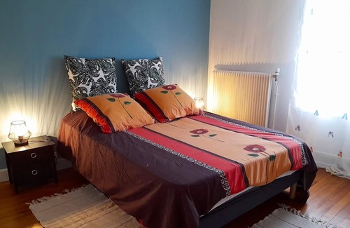 Archiac House | Homerez - Spacious house for 6 ppl. with garden at Archiac