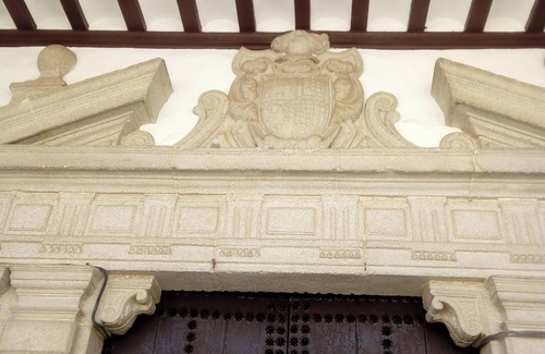 Almagro House | Homerez - Spacious welcoming house in the heart of Almagro