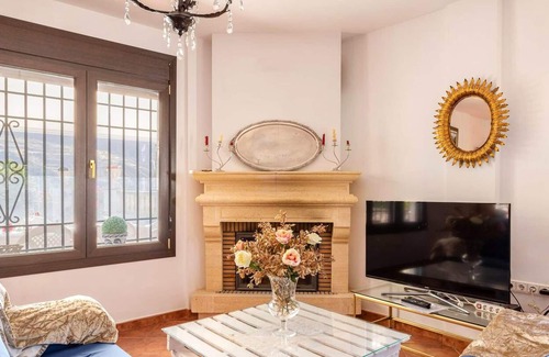 Villamena Villa | Homerez - Villa for 14 ppl. with swimming-pool, garden and terrace at Cónchar