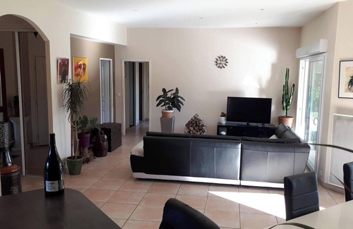 Paulhac Villa | Homerez - Villa with Pool in Paulhac
