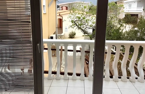 Vir Apartment | Homerez - Vir Apartment, mountain view