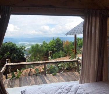Dak Glong Hotel | Homestay A Súy -View Hồ Tà Đùng