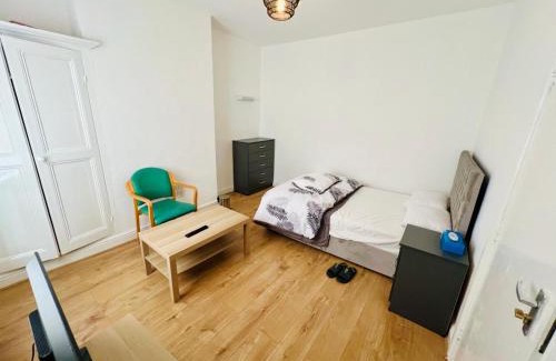 Stafford House | Homestay in Stafford