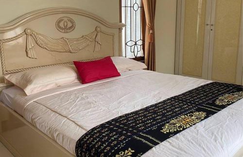Yogyakarta House | homestay kenari pusat kota