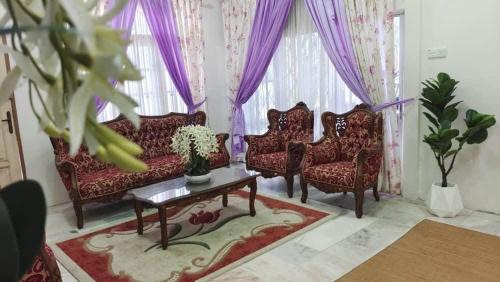 Kawasan Perindustrian Chendering House | Homestay Kuala Terengganu By Aminah