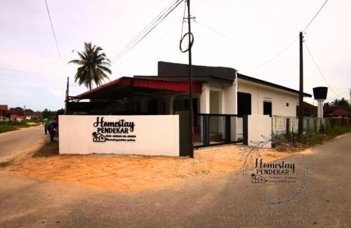 Pasir Puteh House | Homestay Pendekar Guntong