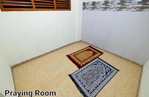 Bangunjiwo House | Homestay Syariah Zahroh 2
