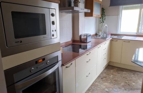 Dean Pequeno House | Homestay with private bathroom