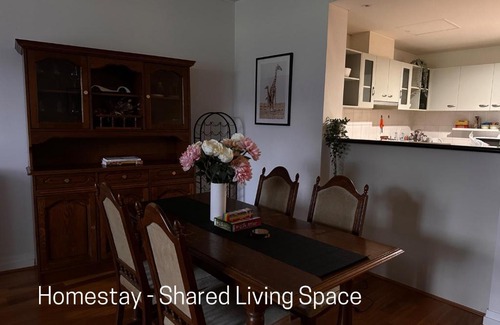 Richmond North House | Homestay - Yarra River Boulevard - Private Room