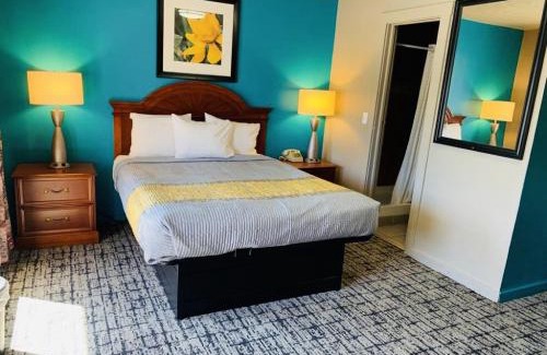 Scottsburg Hotel | Hometowne Inn & Suites