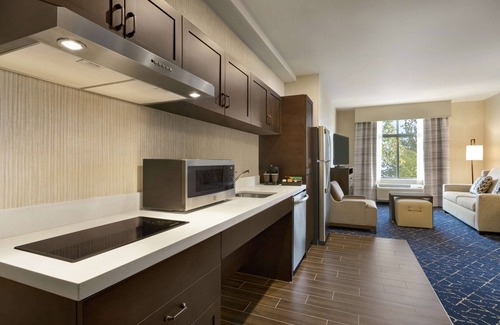 Westmere Hotel | Homewood Suites by Hilton Albany Crossgates Mall, NY