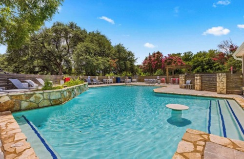 Milwood Apartment | Homey 2BD Apt | Austin Texas