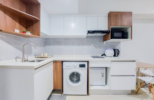 Pondok Aren Apartment | Homey And Cozy Living 1Br Tamansari Bintaro Mansion Apartment